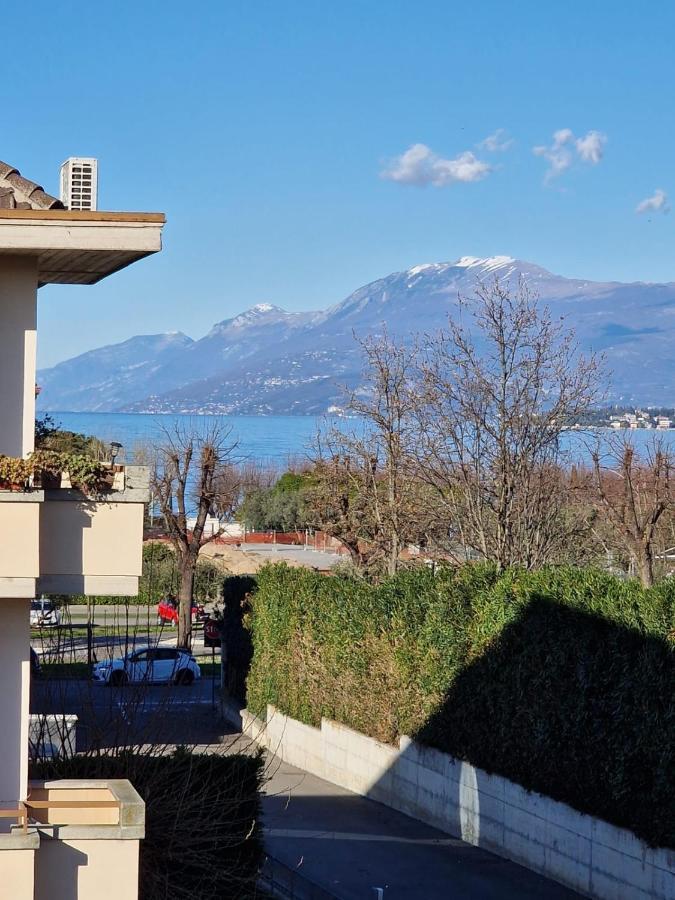 Vittoria Al Lago Apartment Desenzano del Garda Exterior photo